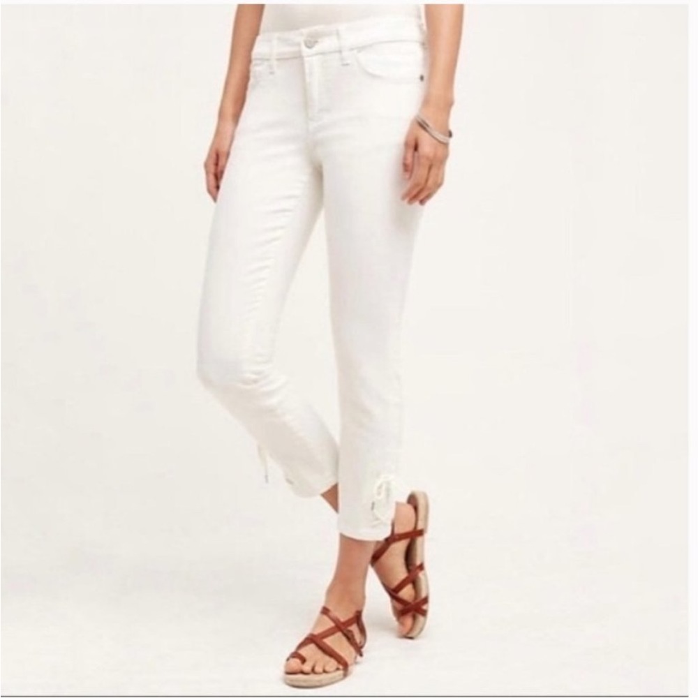 Anthro Pilcro & The Letter Press White Cropped jeans with Ankle tie